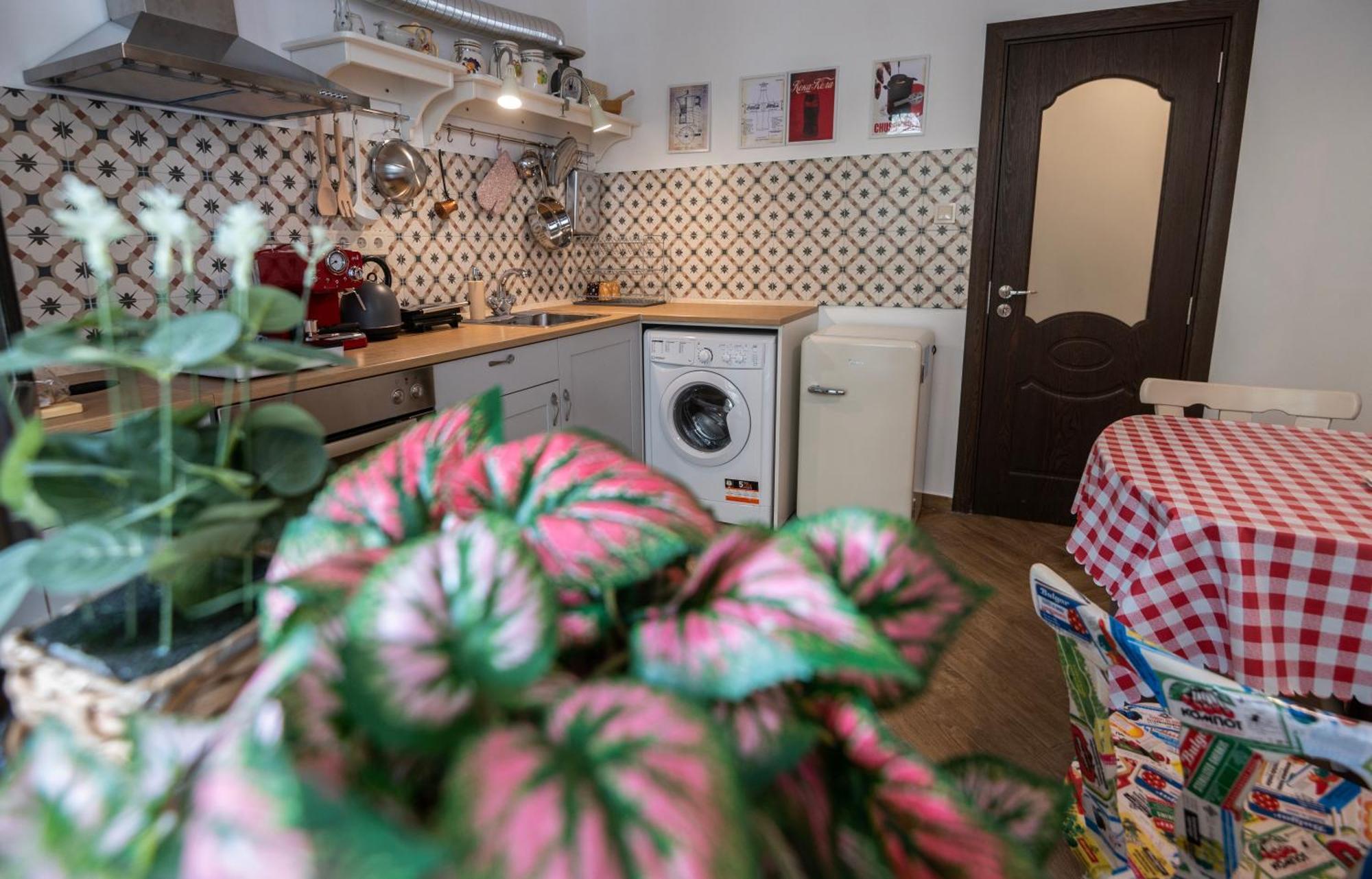 Apartment Sots In Center Sofia